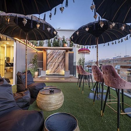 On Suites Sevilla Apartments Designed For Adults Eksteriør bilde